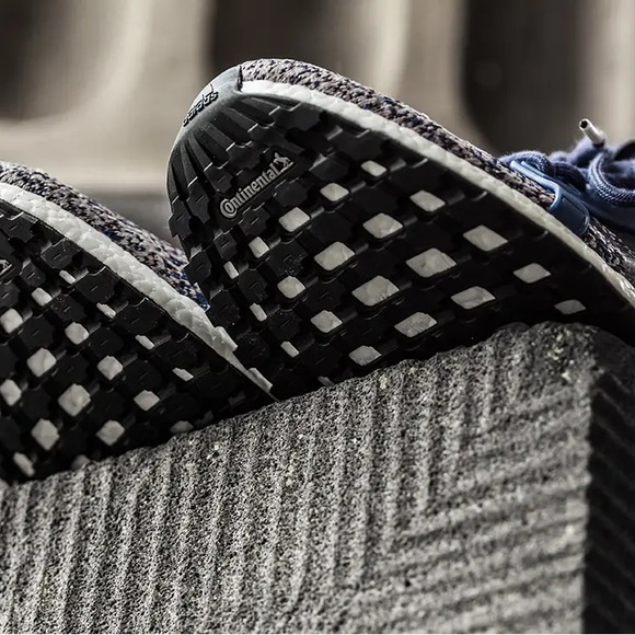 ADIDAS | ULTRABOOST X ALL TERRAIN (Noble Indigo/ Ash Pearl) - Picture 12 of 16